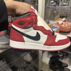 Jordan 1 Lost And Found Size 5.5y New!! 