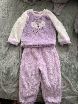 10 outfits 18 months .