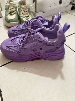 Size 8 womens shoes