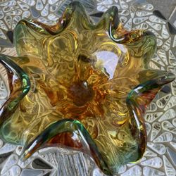 Decorating Glass Art 