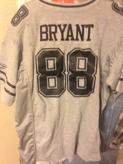 Dez Bryant Nike jersey XL for Sale in San Antonio, TX - OfferUp