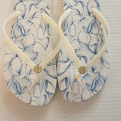 Tory Burch Ivory Far and Away Flip Flops size 9