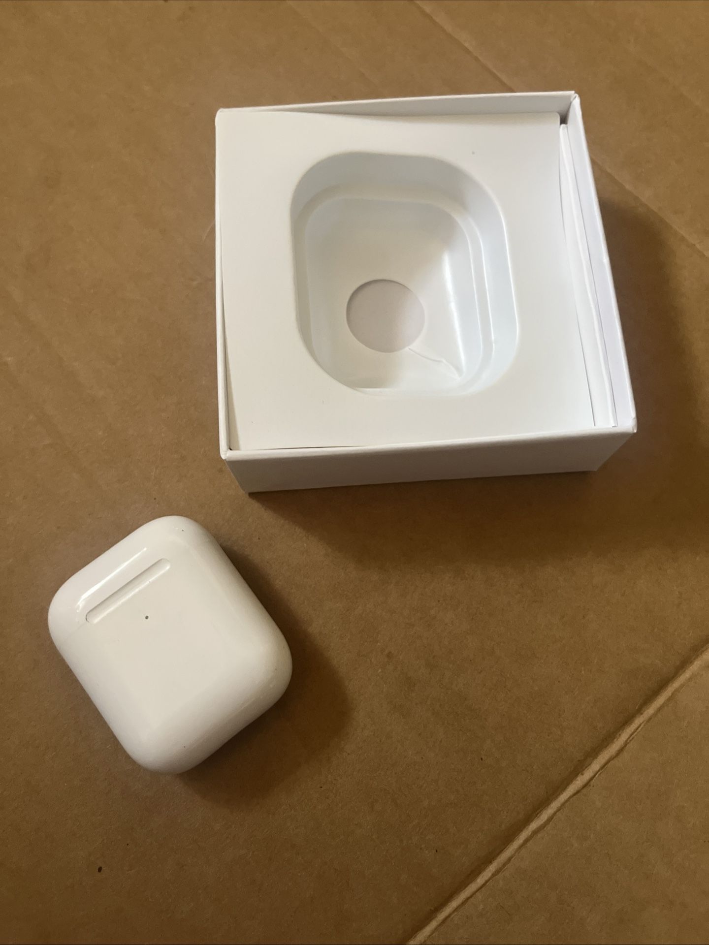 AppIe @irpods 2nd Gen