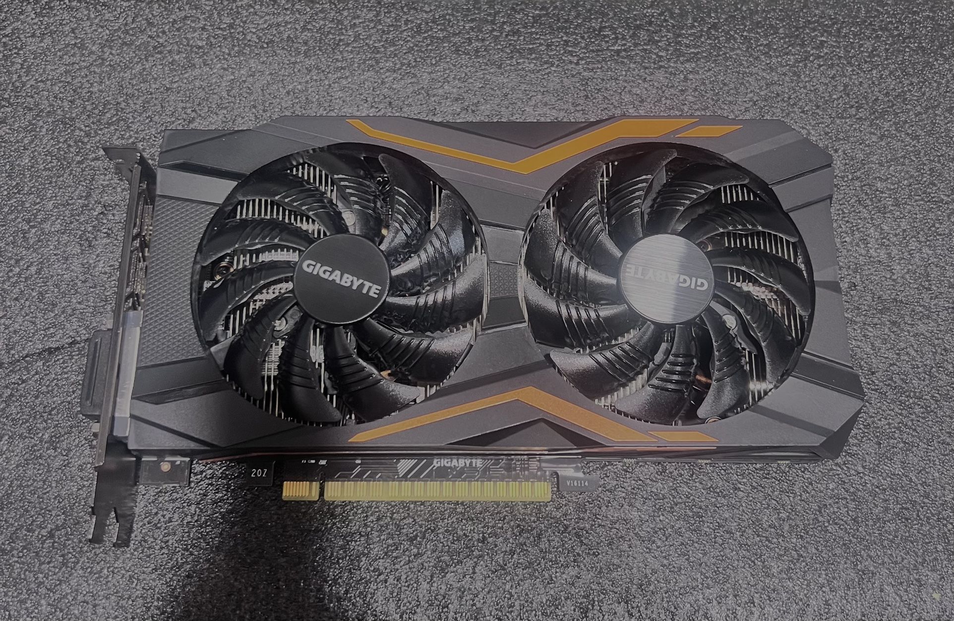 Unused GIGABYTE GTX 1050 TI OC 4GB GDDR5 Graphics Card (GV-N105TOC-4GD)