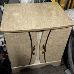 Nighstand