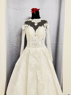 Small petty Long Sleeves wedding Dress