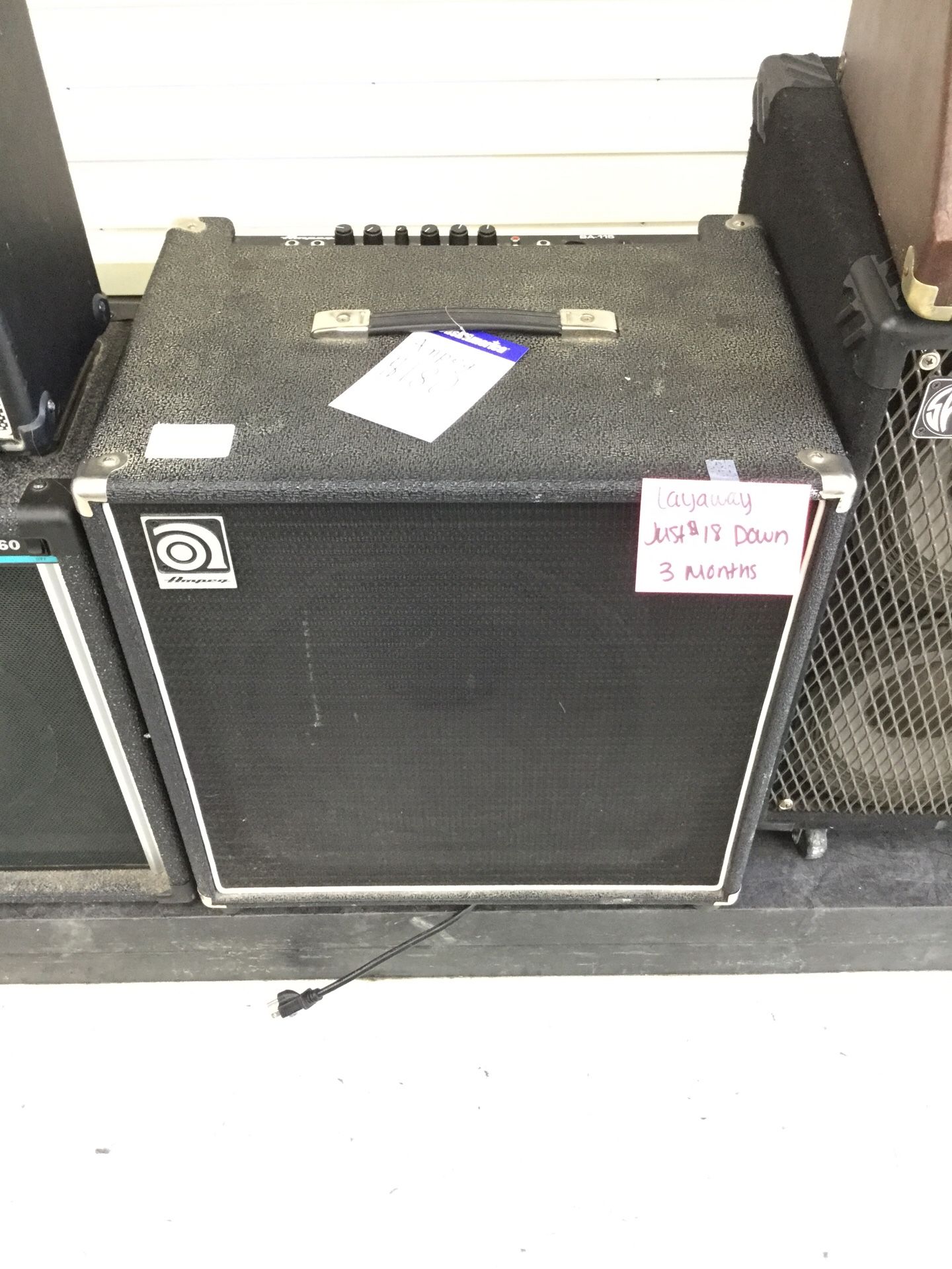 Ampeg Bass Amp