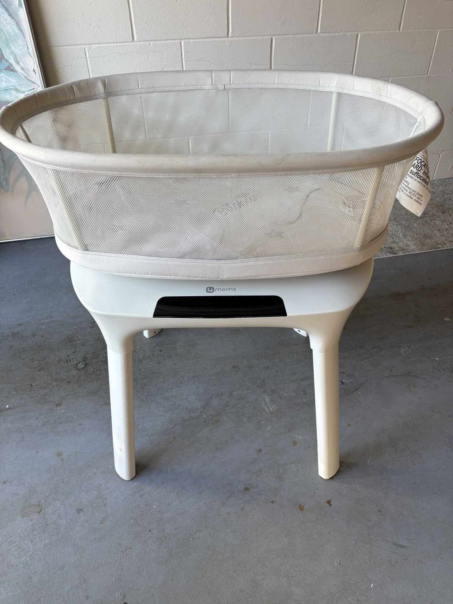 Soothing Bassinet