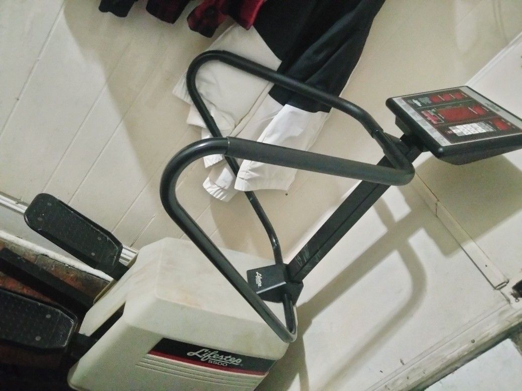 Life Step Exercise Machine