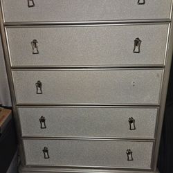 Platinum Lift Top Chest