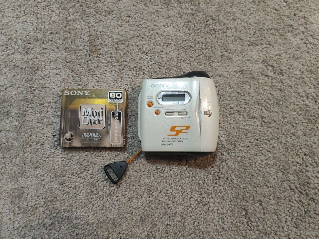Sony MZ-S1 MiniDisc Player Type R