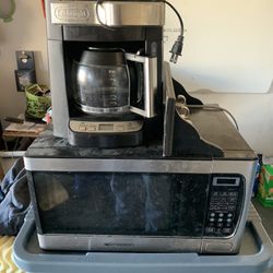 Coffee Maker/ice Maker/microwave