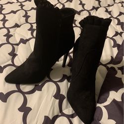Black Heel Suede Booties Size 9