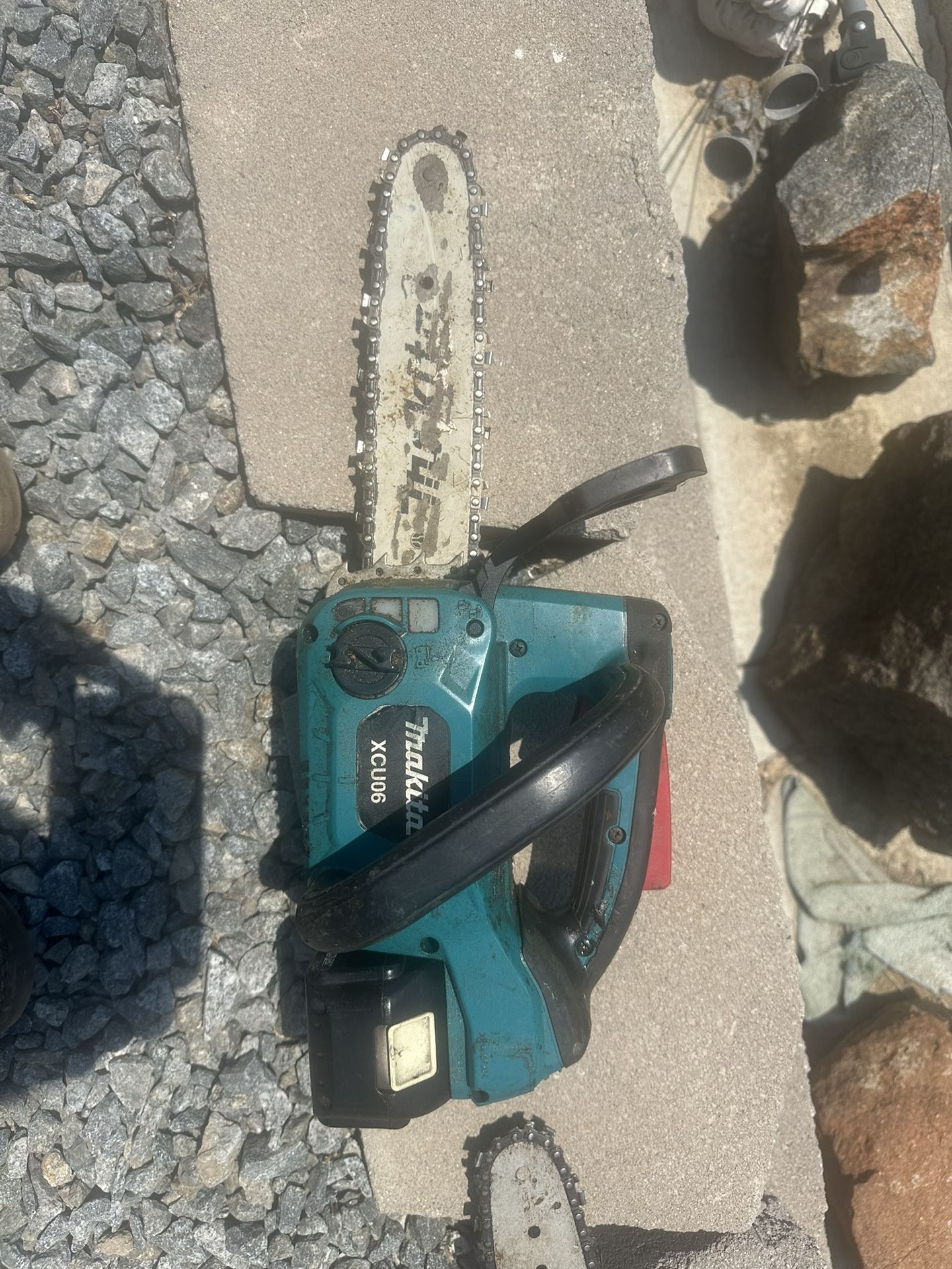 Makita Chainsaw 18volt
