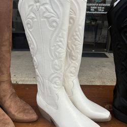 Women Boots