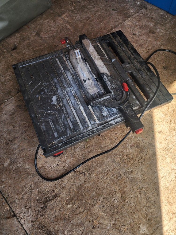 Skil Tile Saw 
