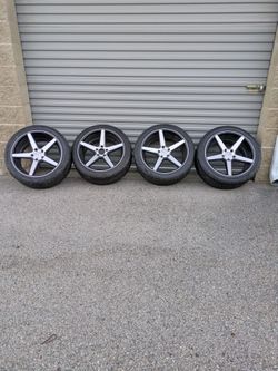 Kmc 5 x 114.3 / 5 x 4.5 bolt pattern 265 40 19 inch rims and nitto nt555 tires 5x114.3