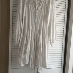 White dress Brand New Never Choose Size Small