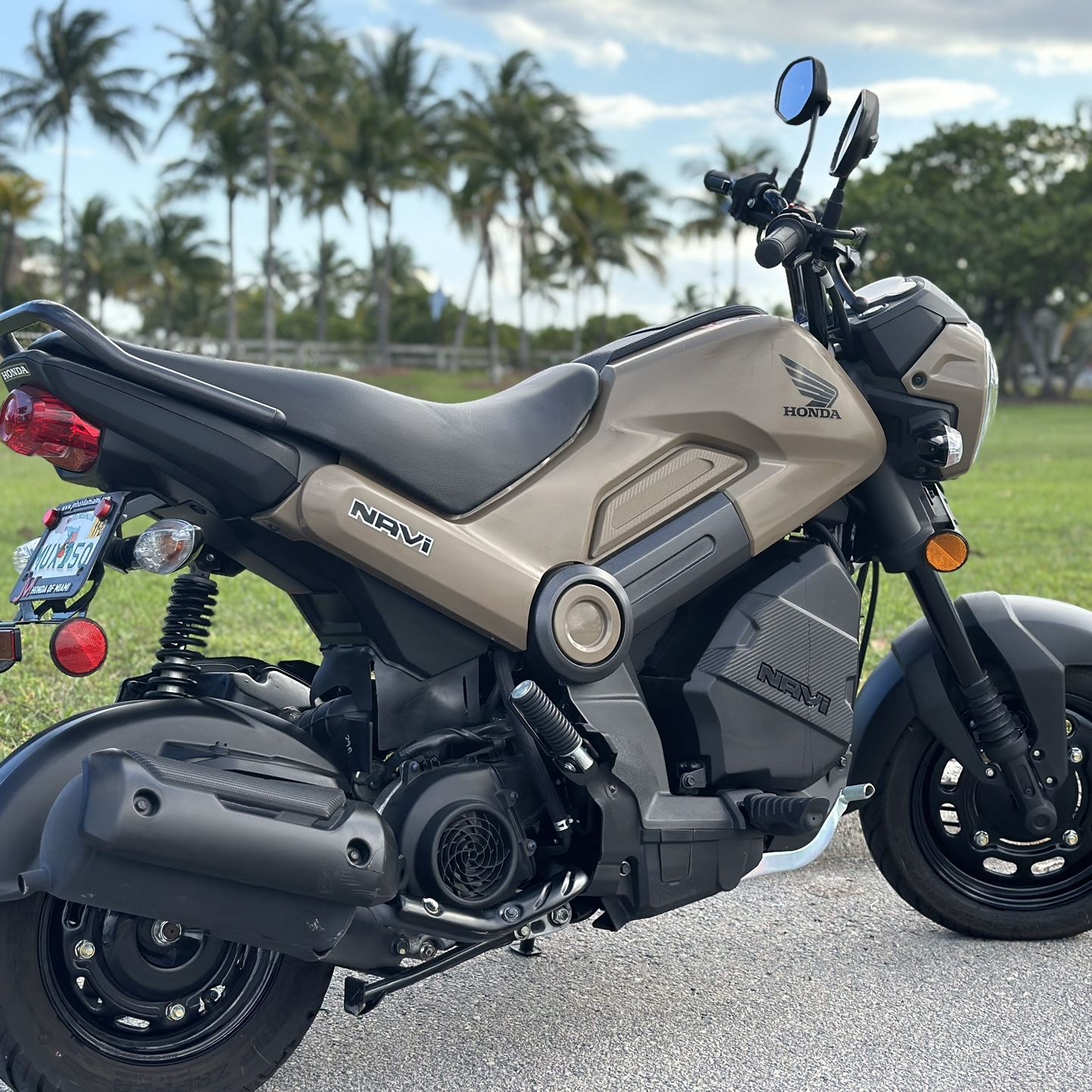 2022 Honda Navi, Mini Motorcycle, Scooter for Sale in Aventura, FL