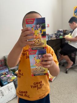 Booster Bundle 30th Celebration x2