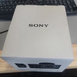 Sony alpha ZVE10 II APS C Content creators camera kit 