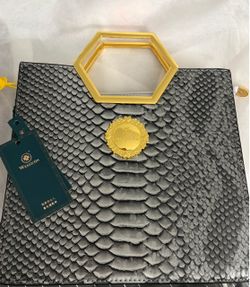 Purse WEAGICHN, Brand New