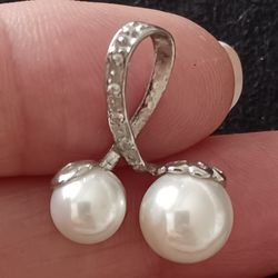 Vtg.sterling Silver Cz& Pearl Pendant