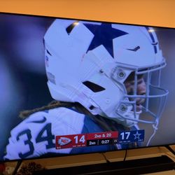 Samsung 65” QLED 4K Smart TV – Q70T (Like New) - Pickup Only