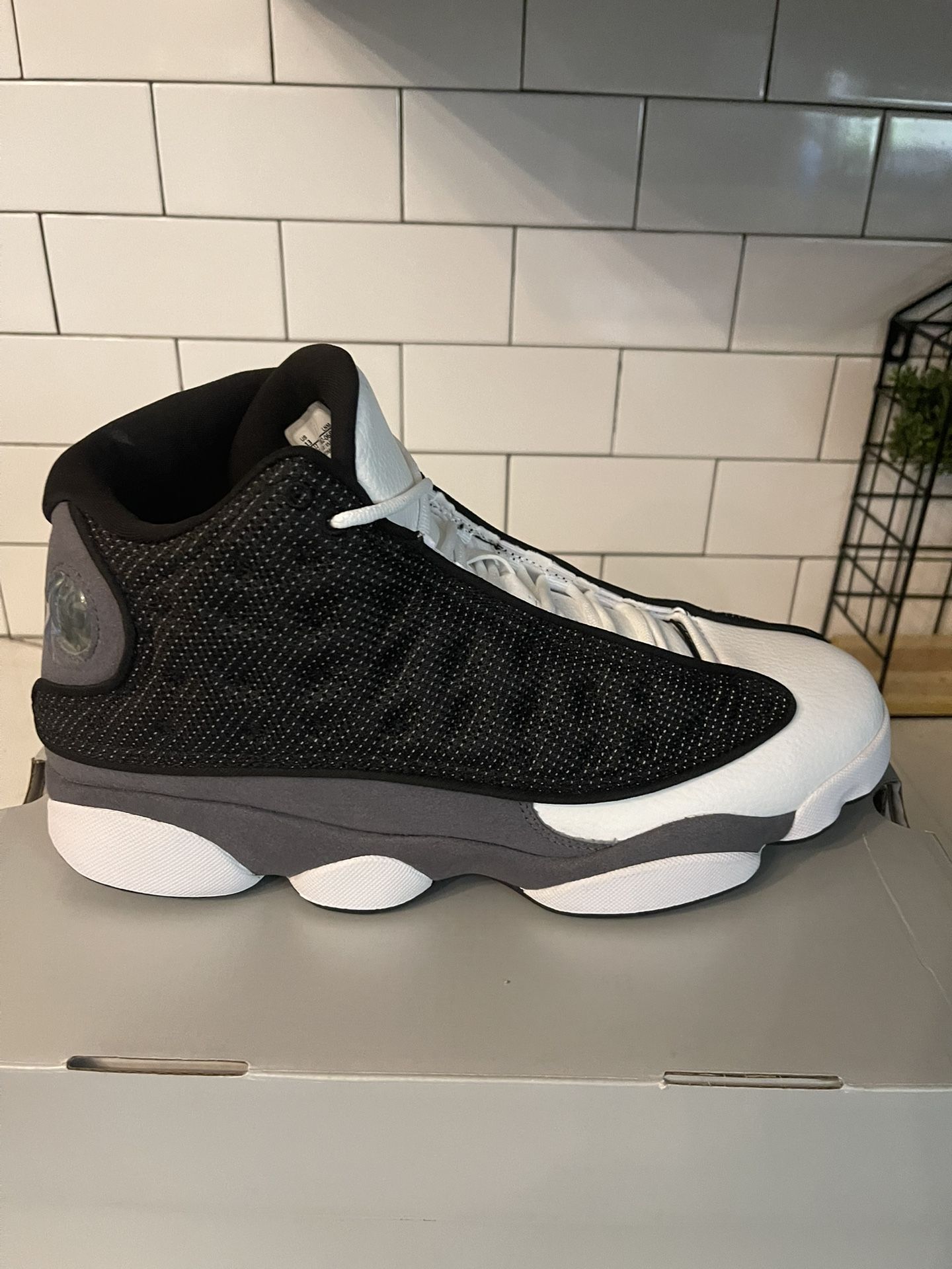 Men’s Jordan Retro 13 Flit Gray Size 13.
