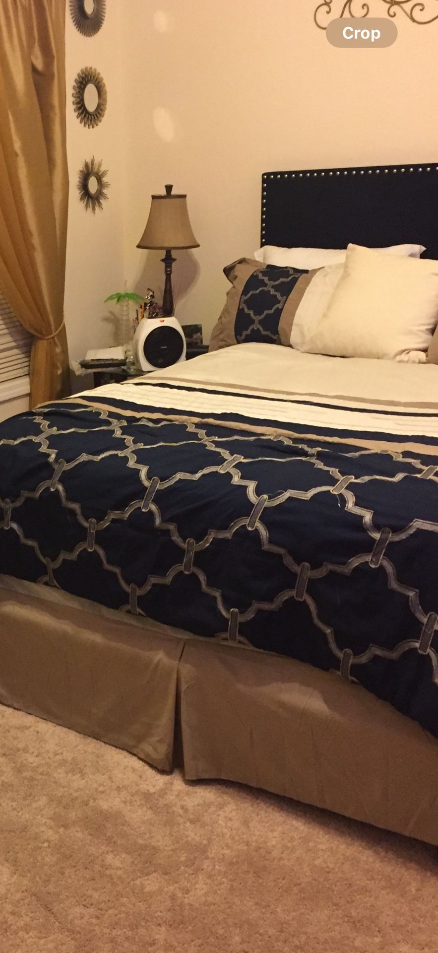 Beautiful Queen Size Bed