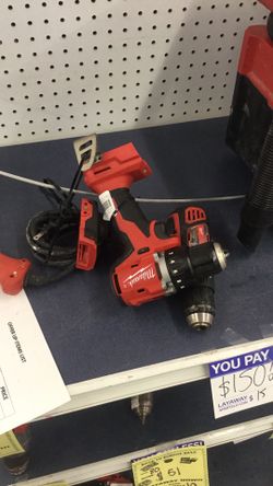Milwaukee Drill Set W/Battery And Charger 