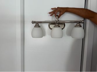 Vanity light