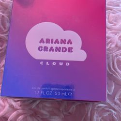Ariana Grande Cloud