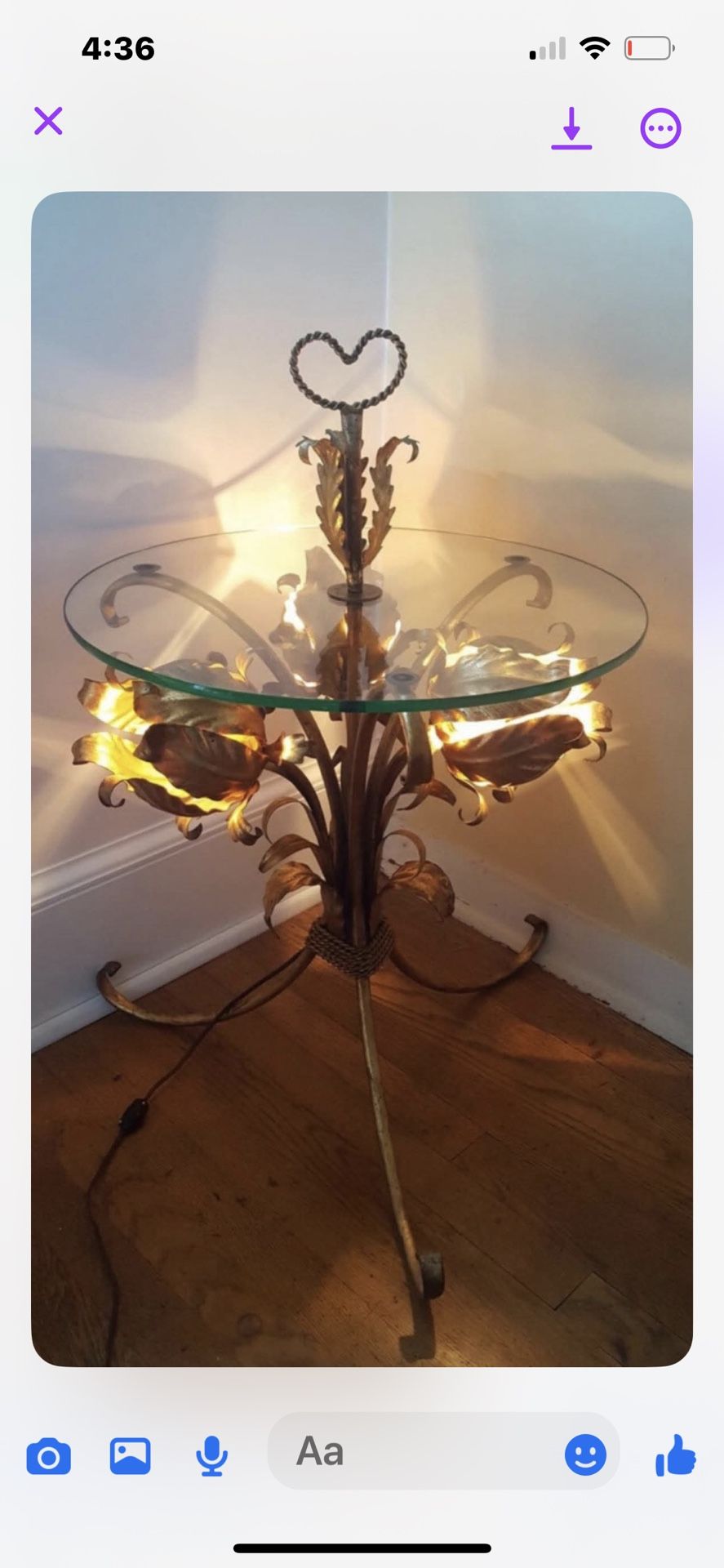 Hollywood Regency talian Gilded Flower Side Table by Hans Kögl