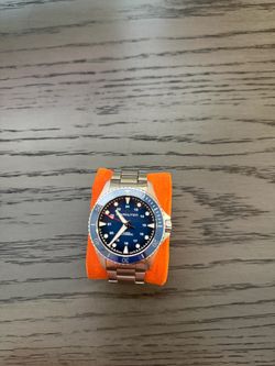 HAMILTON SCUBA men’s automatic by Swiss divers Watch