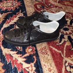 Black Gucci Shoes