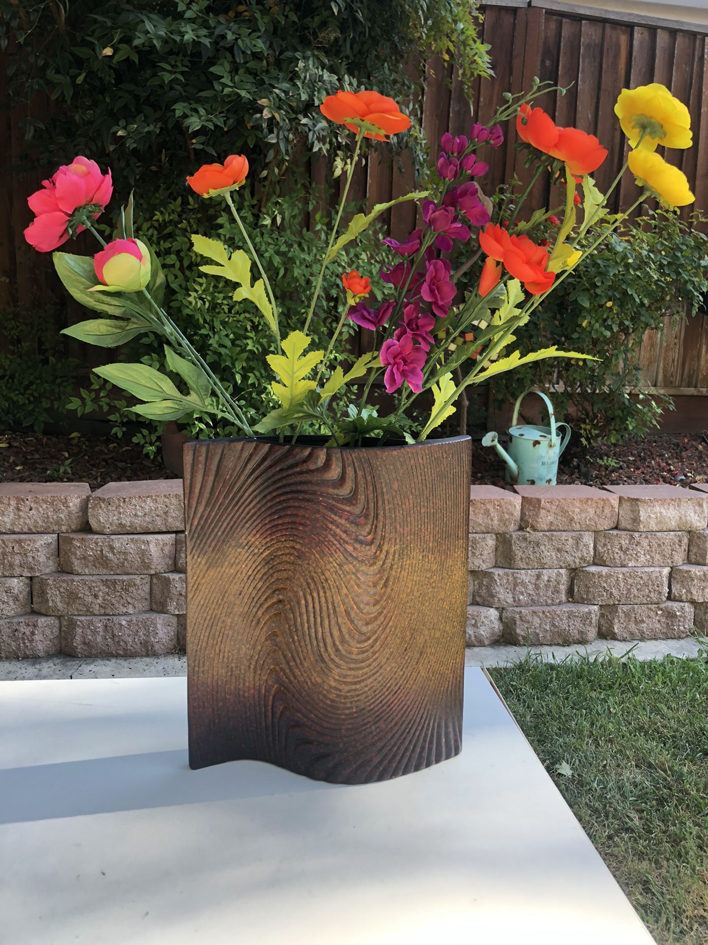 Beautiful fancy Vase home decor mantle vase