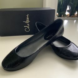 Cole Haan Snakeskin Flats, Black Size:7B 