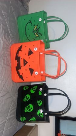 Skull/grinch/pumpkin Tote Bag