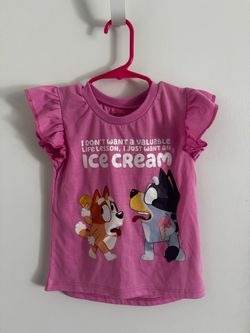 Girls bluey shirt & shorts set - size 5T
