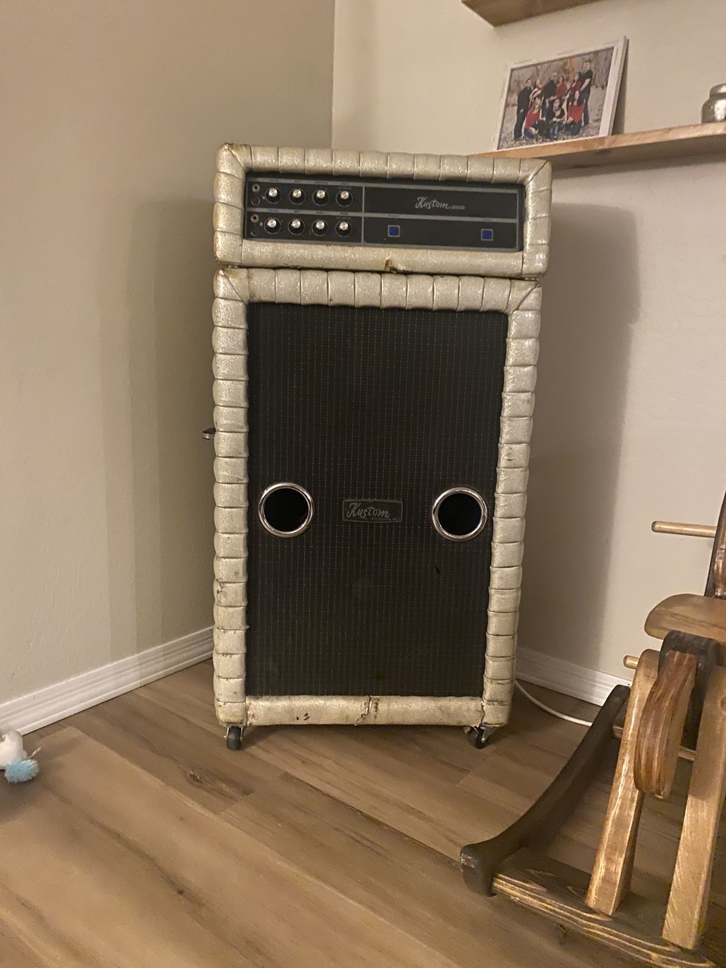 Vintage Kustom Bass Guitar Amp And Cab