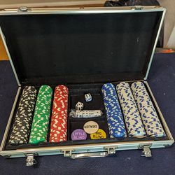 Poker Chip Set With Case