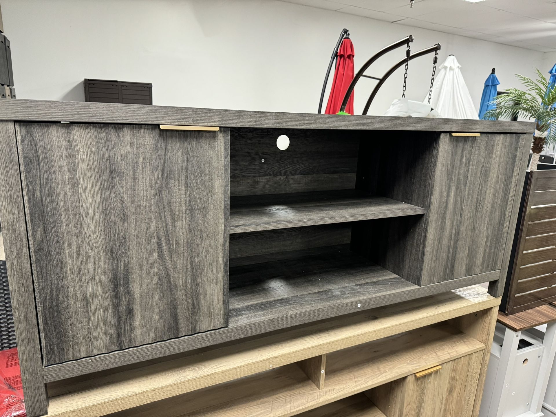 Fluted TV Stands for Living Room, Heavy Duty Entertainment Center with Storage, Mid Century Modern Television Stands for 50/55/60/65 TV, Oxford Media