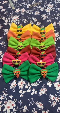 Hair bows