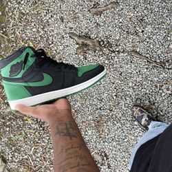 Pine green 1s 