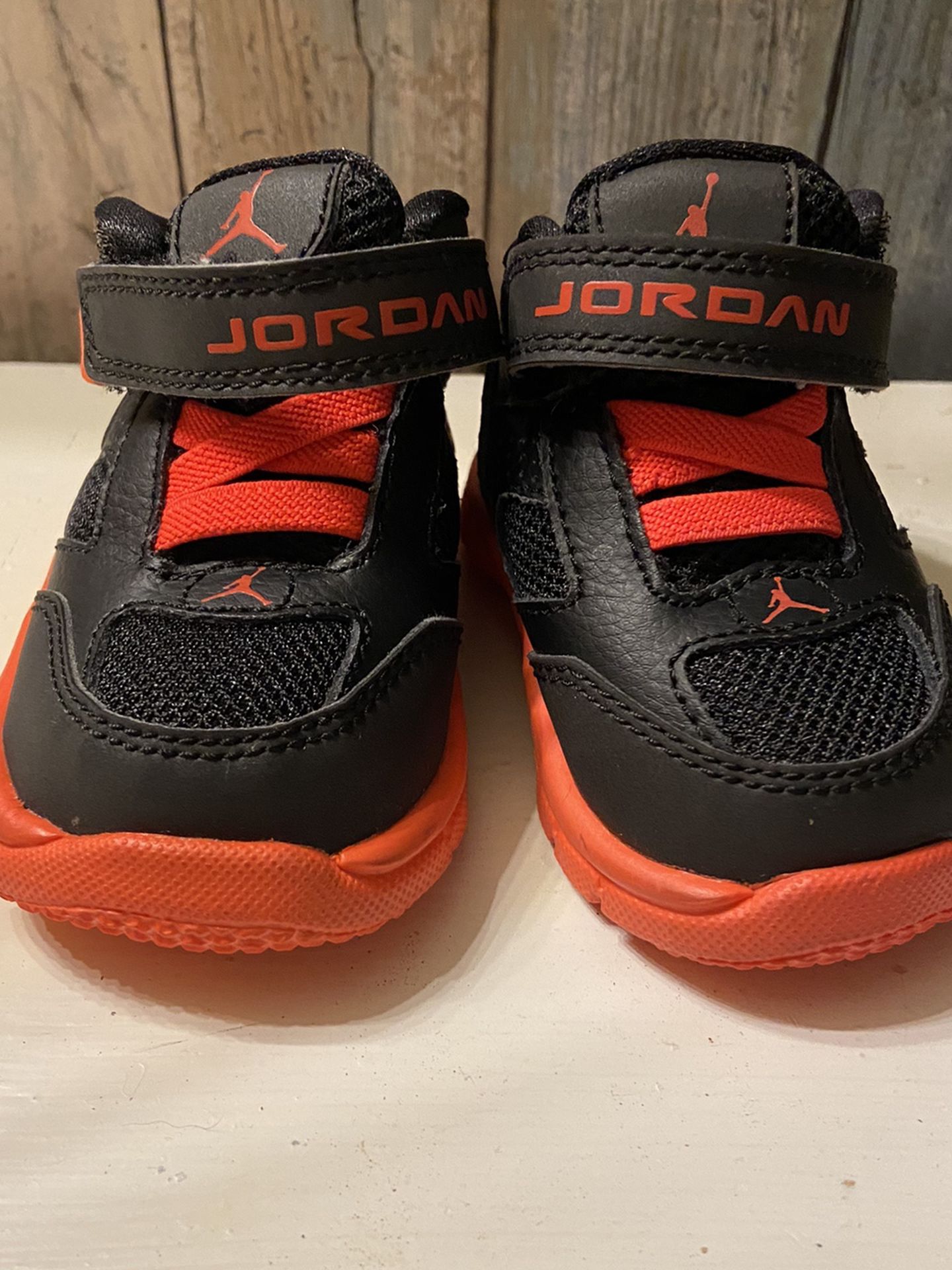Air Jordan Infant Shoes Size 2