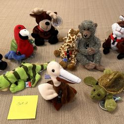 Coca Cola International Bean Bag Collection Set 2