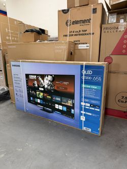 65 Samsung QLED Q72D 4K HDR Smart TV