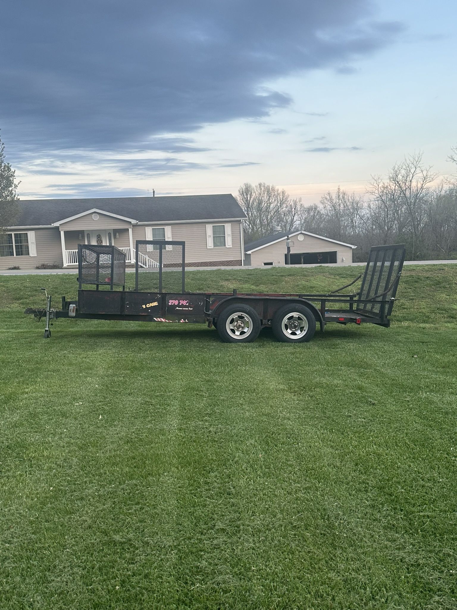 16 Ft. Dual Axel W/rear And Side Ramp And Steel Flat 