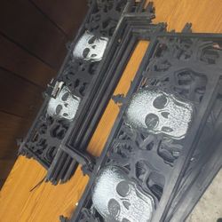 Halloween skeleton fence for grass